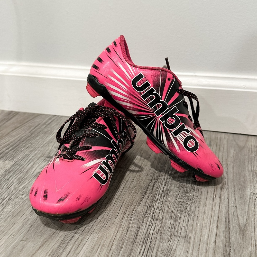Kids Soccer Cleats Size 11